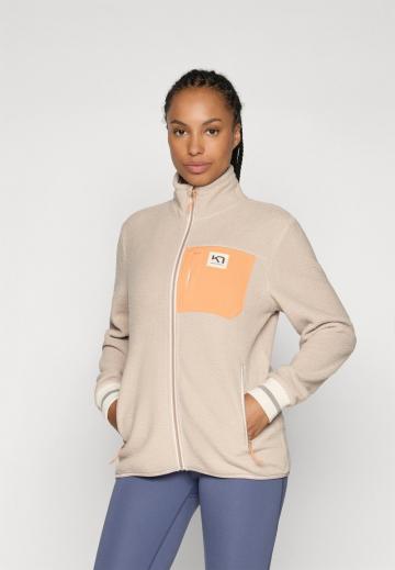 Флисовая куртка