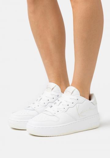 Гандбольные кроссовки