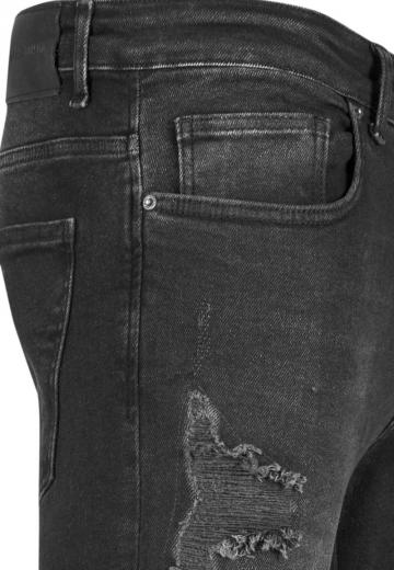 Узкие джинсы