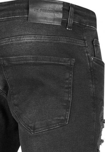 Узкие джинсы