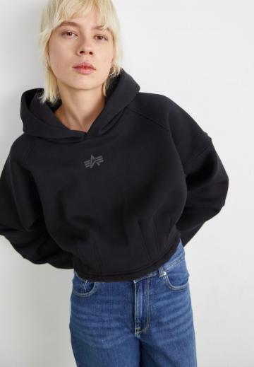 Пуловер с капюшоном