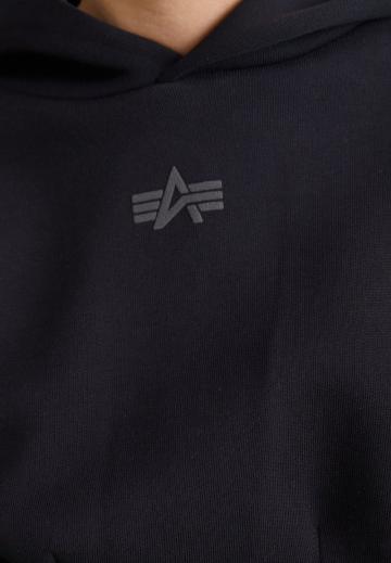 Пуловер с капюшоном