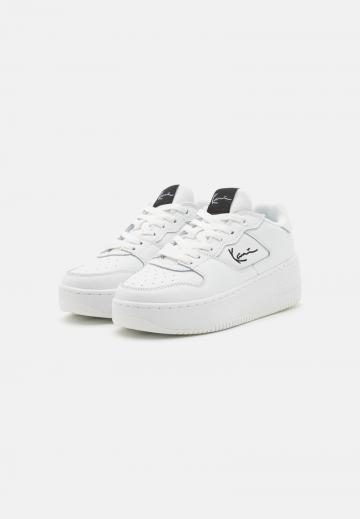 Гандбольные кроссовки