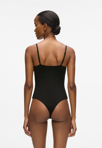 Слитный купальник