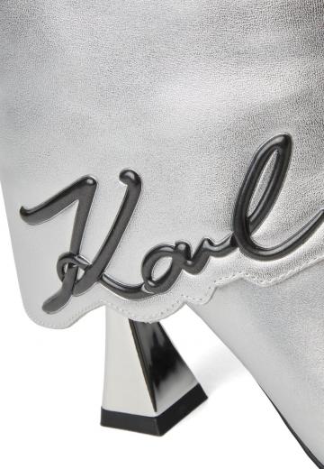 Полусапожки на высоком каблуке