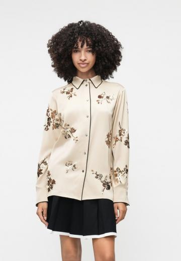 Атласная блузка