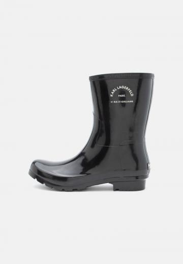 Резиновые сапоги