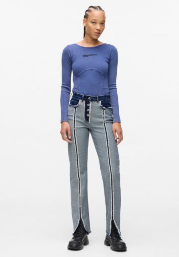 Клешеные джинсы