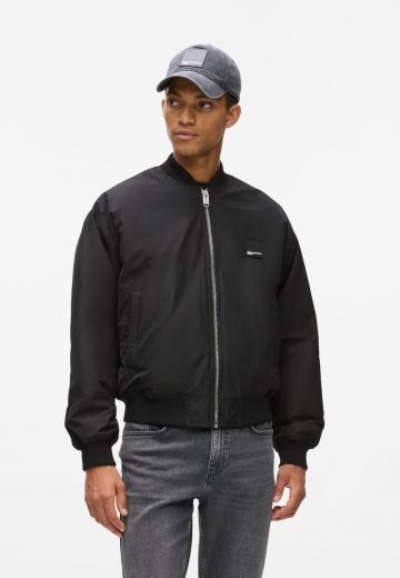 Куртка бомбер