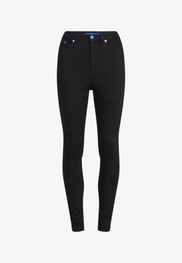 Узкие джинсы