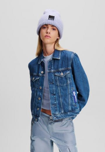 Джинсовая куртка