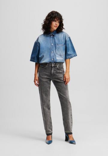 Прямые джинсы