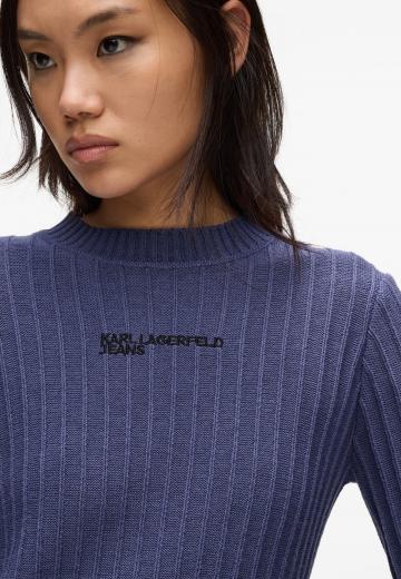 Вязаное платье