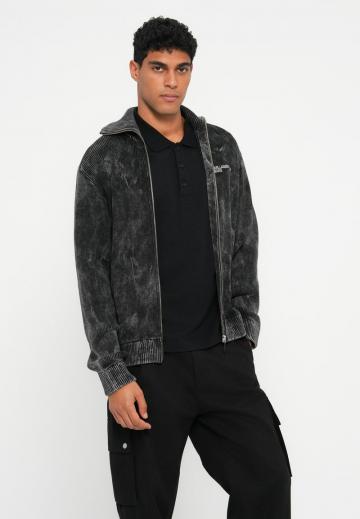 Вязаная кофта