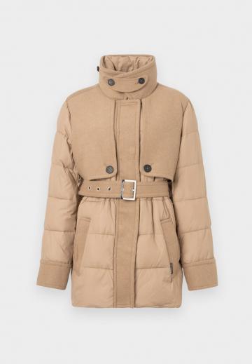 Шерстяное пальто