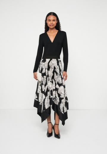 Длинное платье