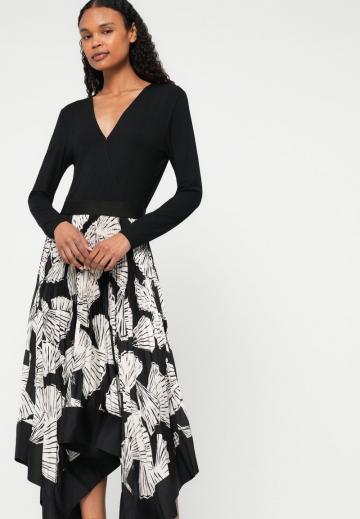 Длинное платье