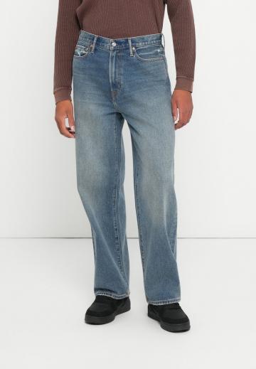 Свободные джинсы
