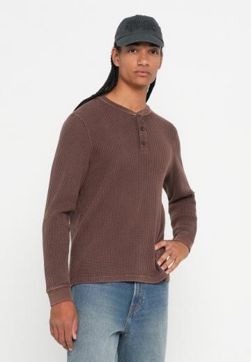 Свободные джинсы