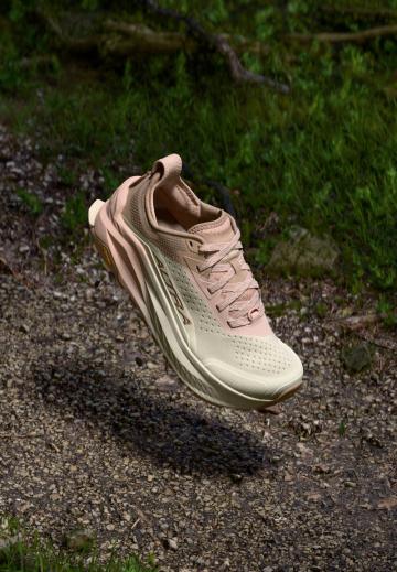 Беговые кроссовки