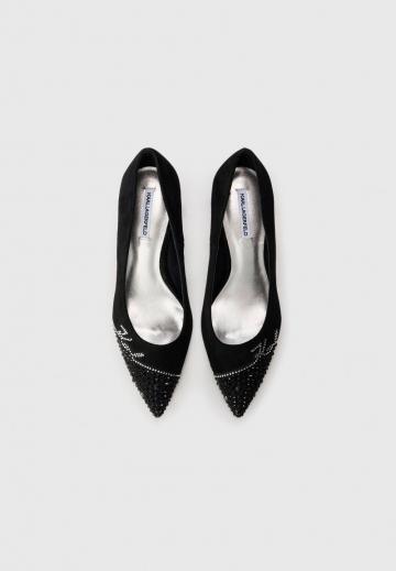 Туфли на высоком каблуке