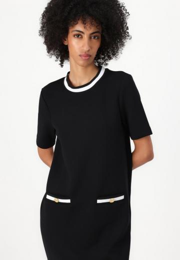 Короткое платье