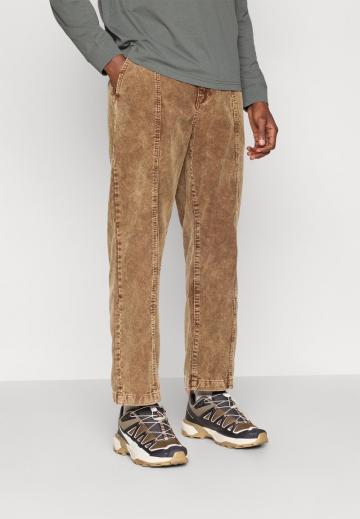 Спортивные штаны