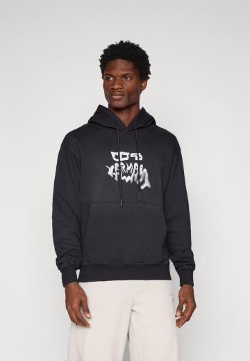 Спортивная кофта