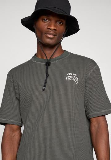 Спортивная майка