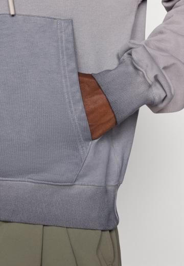 Спортивная кофта