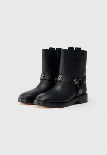 Ковбойские сапожки