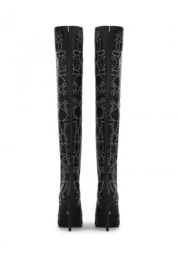 Высокие сапоги