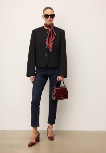 Туфли с высоким носом