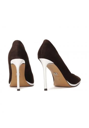 Туфли на высоком каблуке