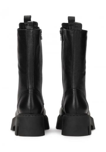 Полусапожки на высоком каблуке