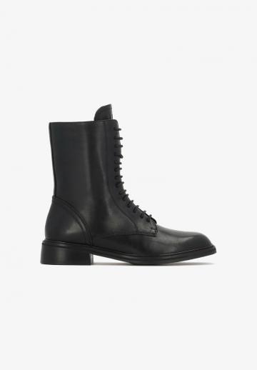 Полусапожки на высоком каблуке