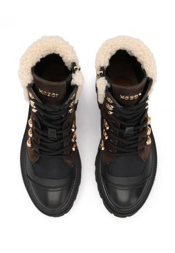 Ботинки на шнуровке