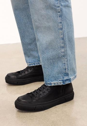 Высокие кеды