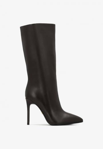 Высокие сапоги