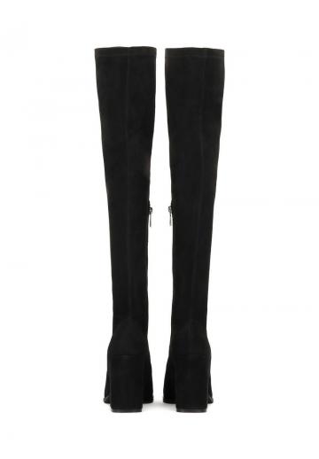 Высокие сапоги