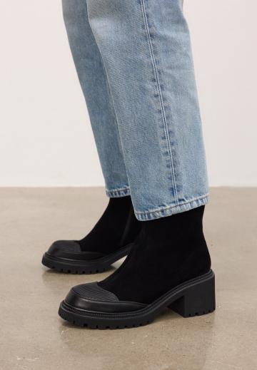 Полусапожки на платформе