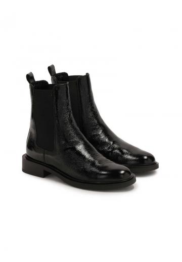 Полусапожки на высоком каблуке