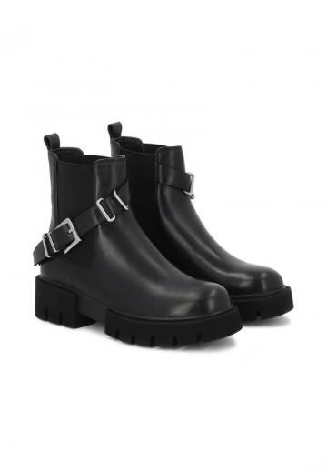 Полусапожки на высоком каблуке