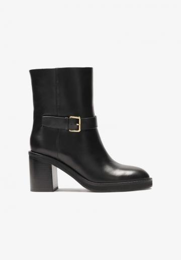 Полусапожки на высоком каблуке