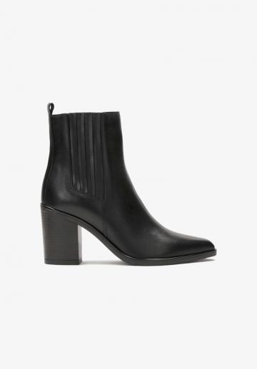 Полусапожки на высоком каблуке