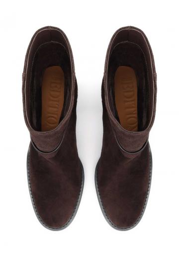 Полусапожки на высоком каблуке