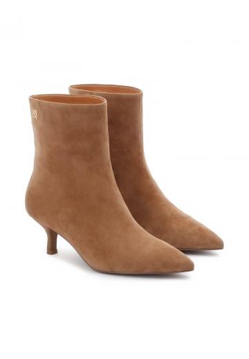 Полусапожки на высоком каблуке