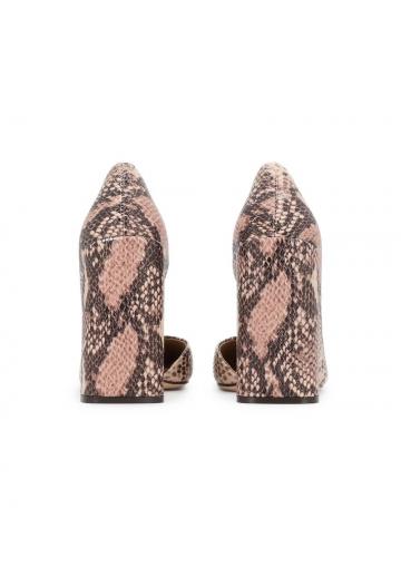 Туфли на высоком каблуке