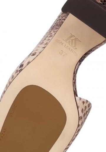 Туфли на высоком каблуке