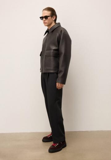 Ботинки на шнуровке